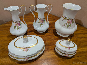 Prodám porcelánový servis SADA 4 - 3