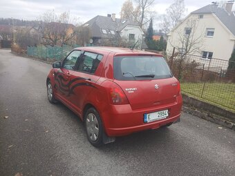 Suzuki Swift 1,3 GL, 4x4, 66kW,Nová Česká STK - 3