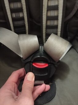 Autosedačka Britax Römer Safefix plus TT 9-18 kg - 3