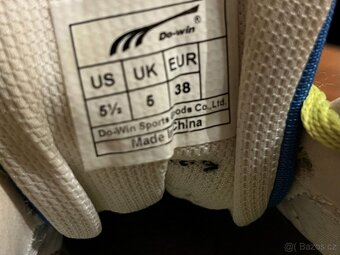 Prodám atletické tretry vel. 38 - 3