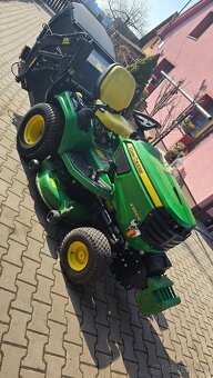 Na prodej John Derre x950r - 3