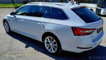 Superb  2.0  Tdi  DSG  Style - 3