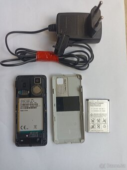 Sony Ericsson T250i - 3