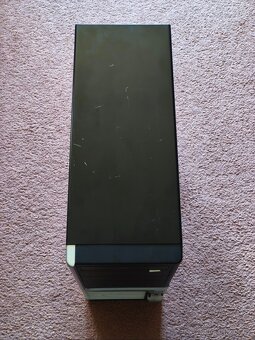 Stolní PC - Intel Core 2 Duo E8400 / 3GB RAM / Windows 10 - 3