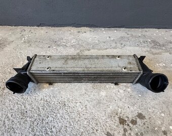 Intercooler na bmw e90 330d 170kw 2006 - 3
