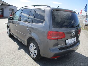 VW TOURAN 1,4CGI 110KW CNG bez koroze 05/2011 - 3