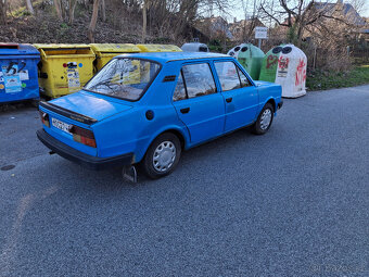 ŠKODA 105 L 1982 - 3