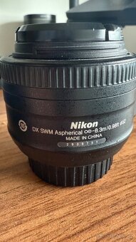 Nikon 35 mm f/1,8 AF-S NIKKOR G DX použitý kat. A - 3