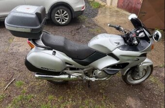 Honda deauville 650 - 3