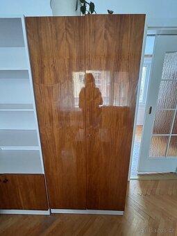 Šatní skříň - 3
