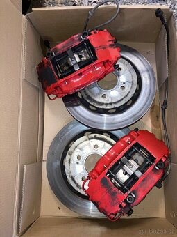 Brzdice Brembo. Brzdy predni trmeny lancer evolution - 3