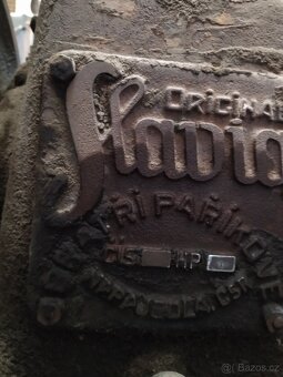 Starý stabilní motor SLAVIA 4HP - 3