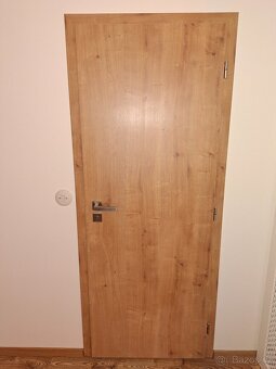 prodám interiérové dveře i se zárubněmi - 3