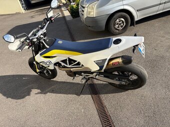 Husqvarna 701 Supermoto - 3