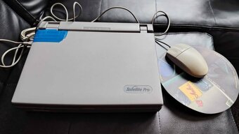 Retro notebook z roku 1996 - 3