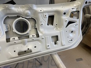 Výklopné dveře Passat b8 - 3