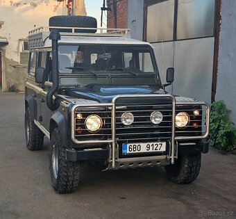 Nerezový, sklopný rám na Land Rover Defender TD4 a TD5 - 3