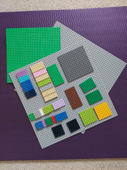Lego friends - domy, letadlo, podložky, kostky, panacci - 3