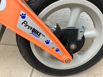 First Bike odrážedlo plus adaptér na snížení - 3