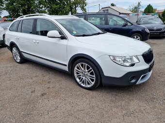 Škoda Superb SCOUT 2,0TDI 103KW ELEGANCE - 3