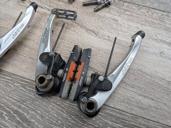 V brzdy Shimano XT Deore BR-M760 - 3
