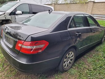 Mercedes E 212 2,2 CDi - 3