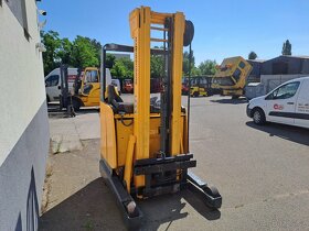 Vysokozdvižný vozík RETRAK Jungheinrich po opravě - 3