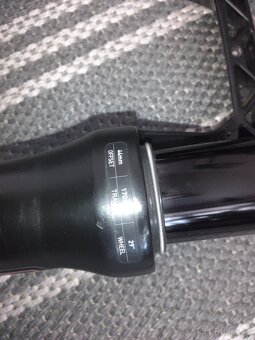 RockShox Zeb 29 - 3
