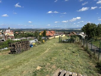 Polešovice - stavební pozemek - 1588m2 + sklípek - 3