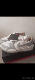Nike Jordan nádherné tenisky vel 43,44,44,5 - 3