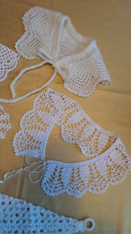 retro sbírka cukrářských zástěrek, krajkové límečky - 3