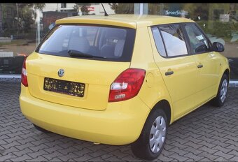 Škoda Fabia 1.2 Basis 60 PS rok 2008 76 300 km - 3