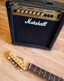 El. Kytara Marshall Rocket Deluxe s kombem, kabelem a taškou - 3