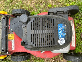 Sekačka Vari s motorem Honda - 3