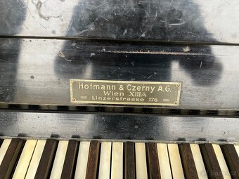 Klavír, pianino, piáno. - 3