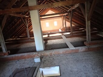 Pronájem domu COOP Jednota nezařizený s možností předělat ní - 3