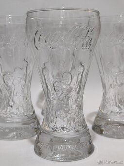 Coca Cola, fotbalové sklenice 2006, 100.-/ks, pošta 69.- - 3