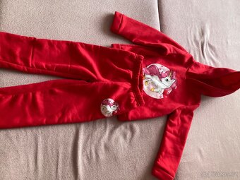 Teplákové soupravy dívčí vel. 120-30 - 3