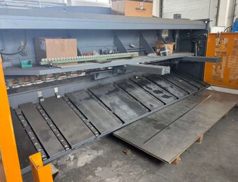 Nůžky - tabulové HACO 4000 mm - 3