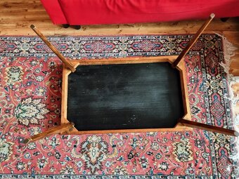 Stůl konferenční - 3