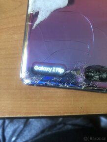 Samsung Galaxy Z Flip (NA DILY) - 3
