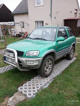 Toyota - 3