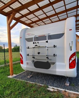Karavan Hobby 545 KMF De Luxe Edition - 3