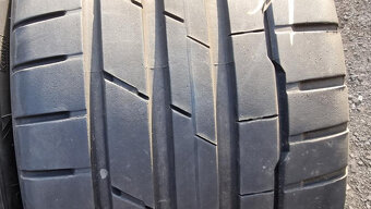 Letní pneu 225/40/18 Hankook - 3