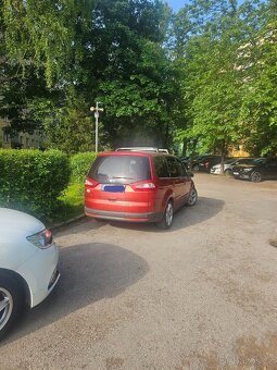 Ford galaxy - 3