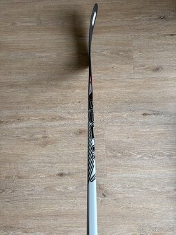 Nová hokejka Bauer Vapor X700, INT., flex 67, levá P92 - 3