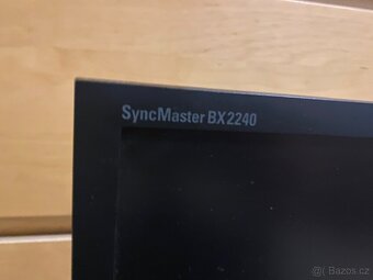 SAMSUNG 24” DVI - LCD - 3