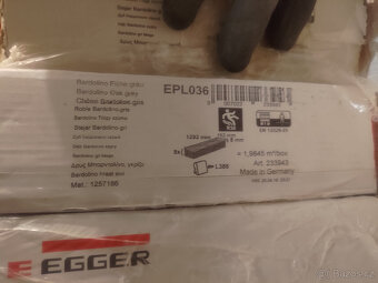 Laminátová podlaha Egger 16 balení (celkem 31,7m2) - 3