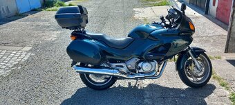 Honda Deauville 650 NT - 3
