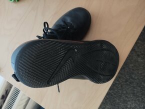 Sálové kopačky Nike vel. 34 - 3